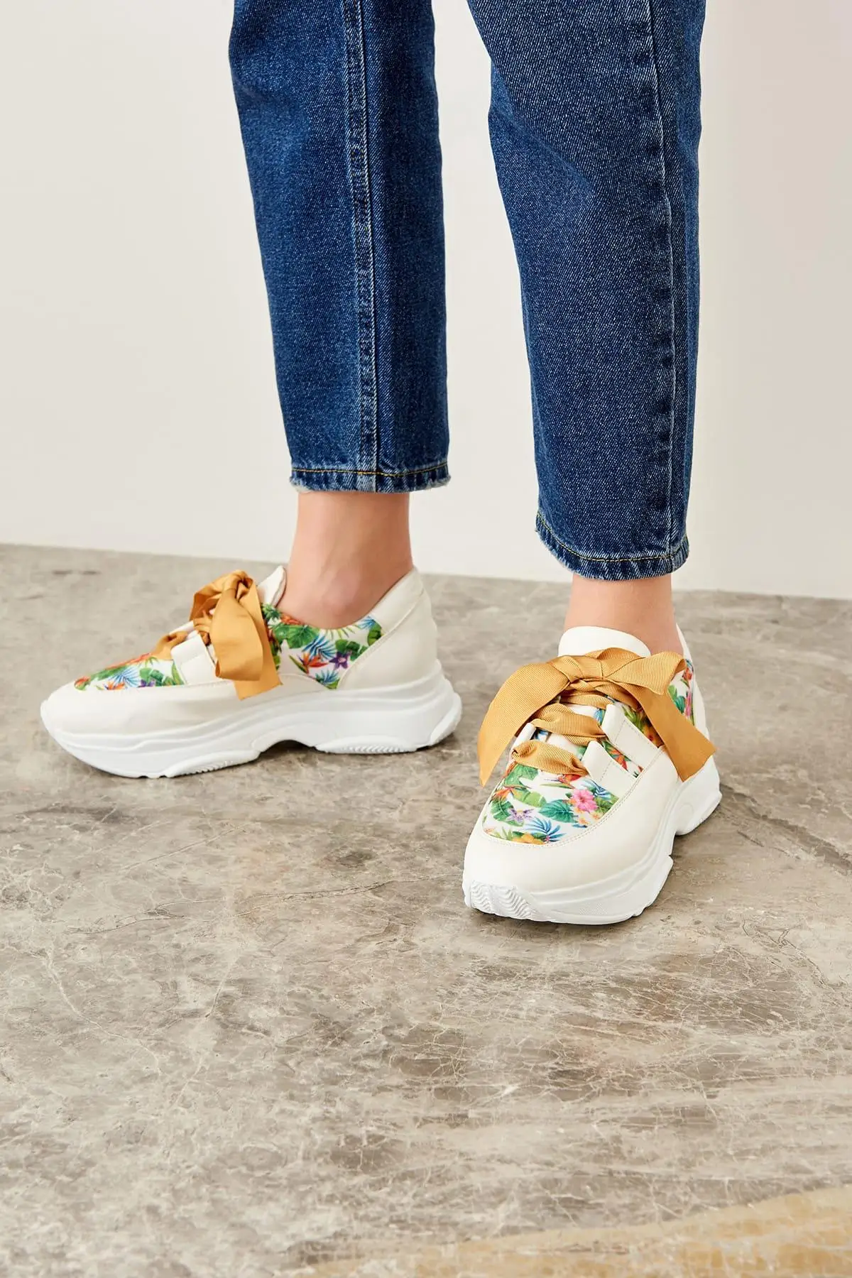 Trendyol белые женские кроссовки TAKSS19GA0073|Кроссовки и кеды| |