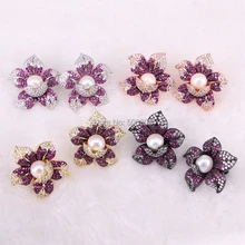 1 пара ZYZ-E4945 высококачественные сверкающие серьги-гвоздики с фианитами и жемчугом в виде цветка разных цветов