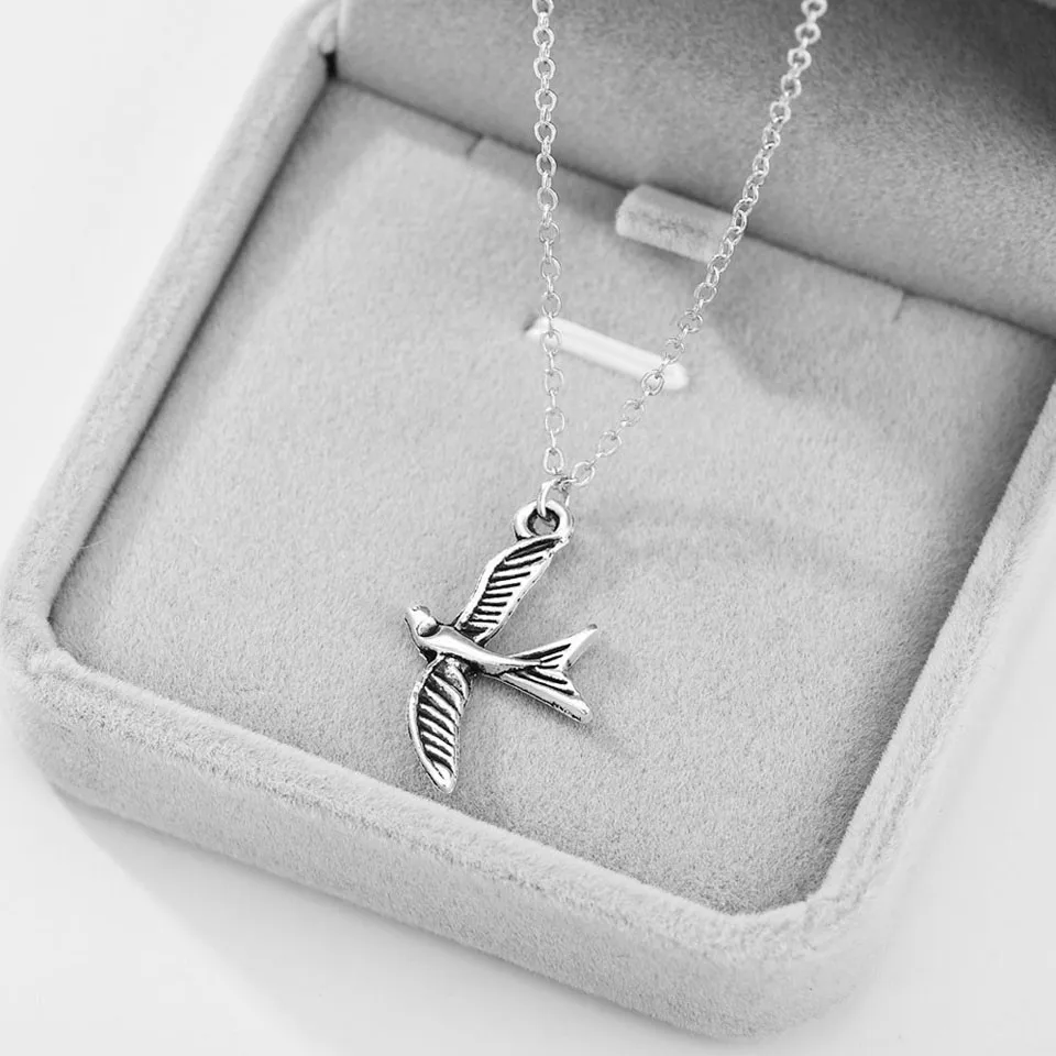 

Cute Fashion Swallow Design Women Necklace Good Quality Necklace Jewelry Popular Beautiful Necklace Gift For GirlsWomen
