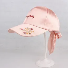 Новая Женская бейсбольная кепка в стиле ретро, Цветочная бейсболка с вышитыми буквами, золотые бархатные теплые повседневные теплые шапки, Осень-зима, длинный стример