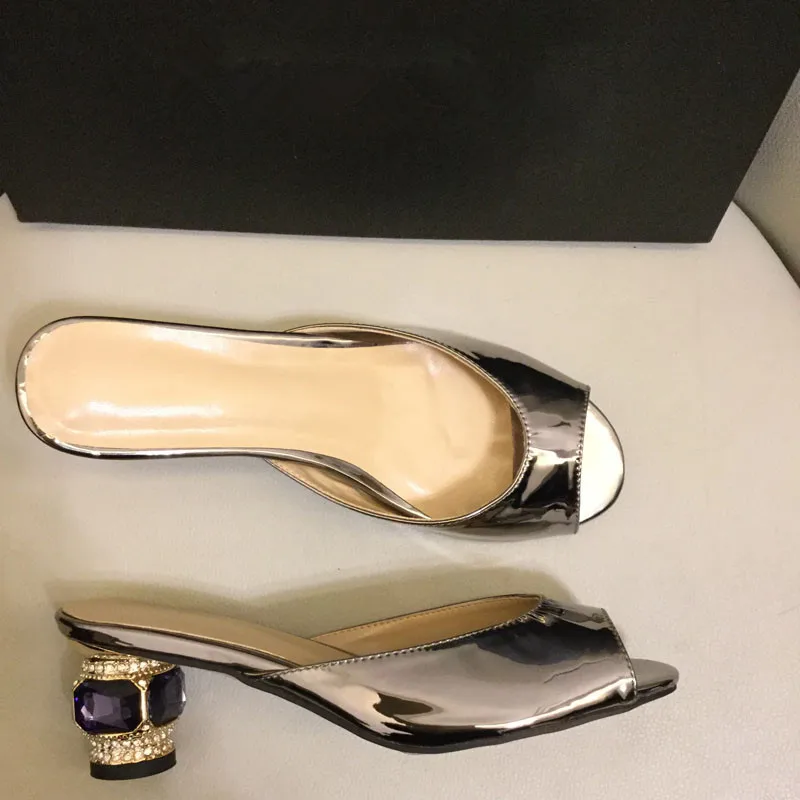 Chaussures Toe Peep En Pic as De chaussons Pic Cuir Demi Mules Sexy Banquet Talons Femme As Coloré Hauts Verni Strass Partie Cristal 19ss À w580xnqTg0