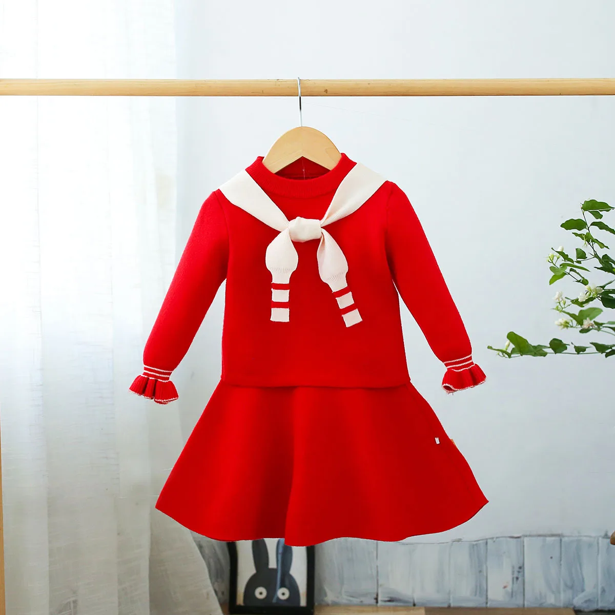 

Autumn And Winter New Pattern Girls Sweater Navy Upper Garment A-line Skirt Children's Twinset