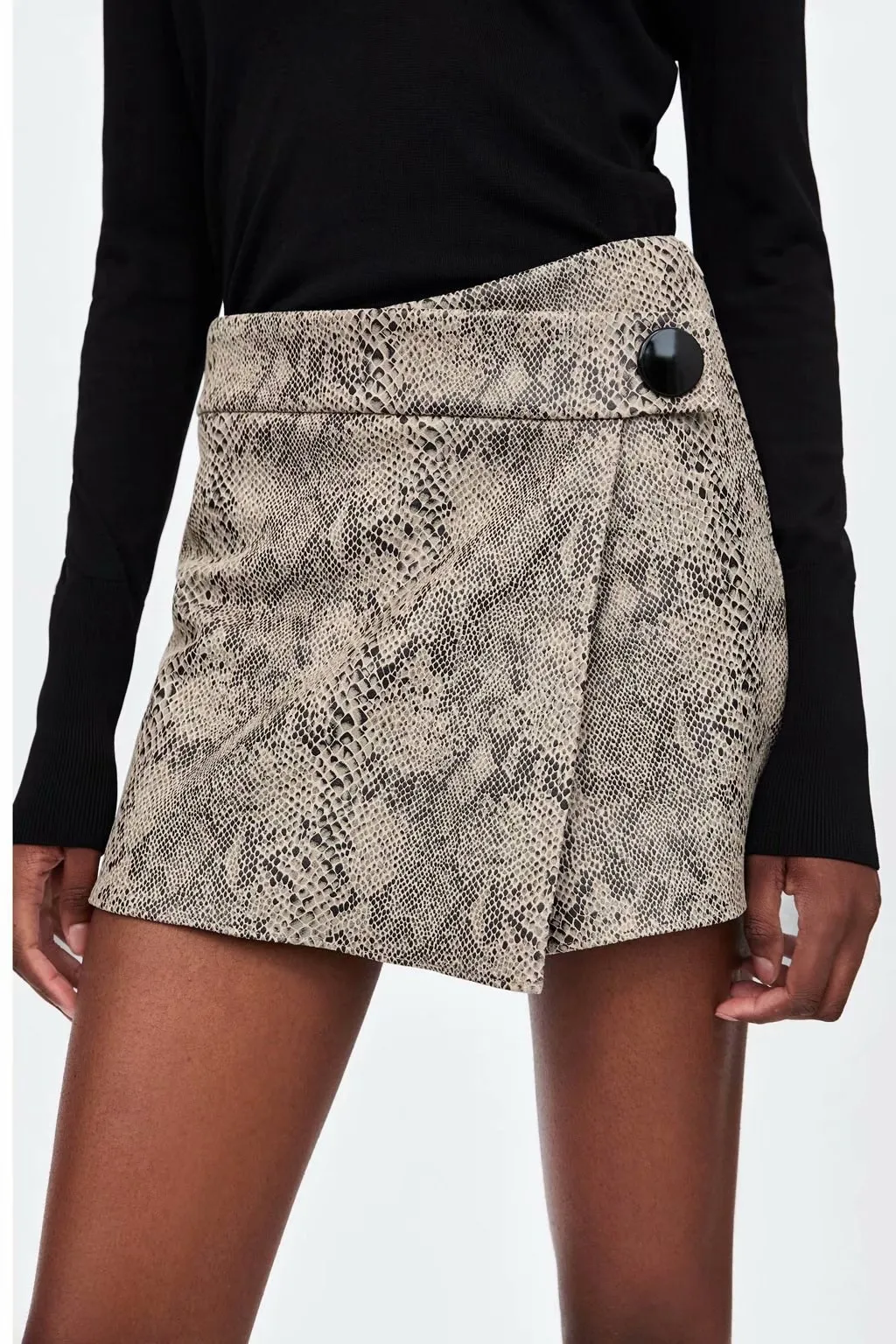 

2019 Women Fashion Snake Print Short Skirt High Waisted Sexy Shorts Retro High Street Skirt Shorts