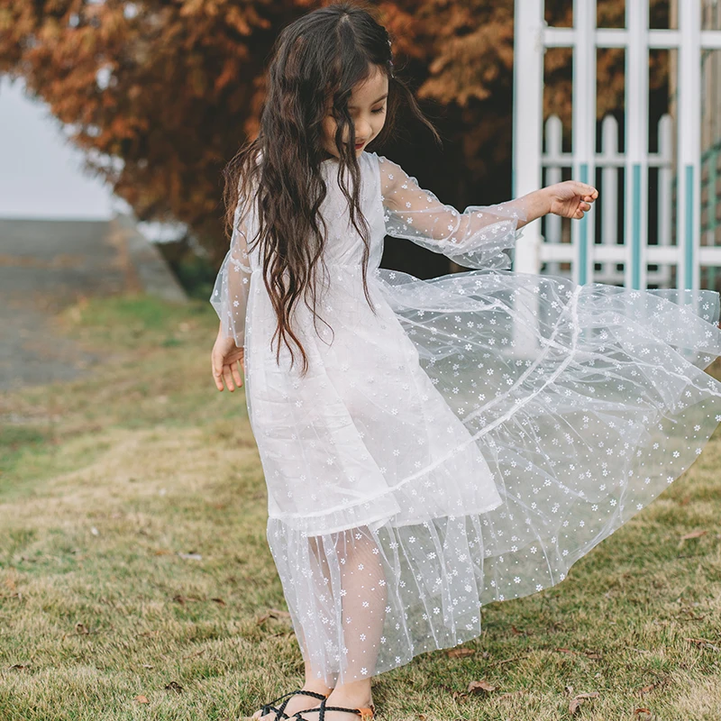 

Kids Girls Party Wedding White Long Lace Dress Princess Long Sleeve Holiday Beach Dress age 6 8 10 11 12 13 14 15 years Teenage