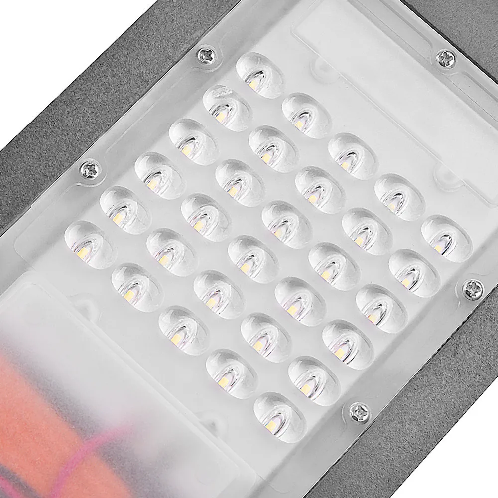Comprar Impermeable IP65 30 W 50 W Led lámpara de calle cabeza aluminio lámpara de camino en exteriores Led Luz de inundación de calle Jardín lámpara de punto AC85 265V