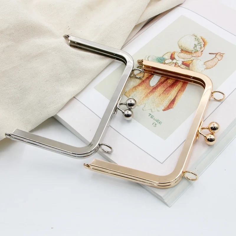 

15.5CM Golden / Silver Square DIY Luggage And Bags Hardware Parts Big Ball Clasp Screws Metal Purse Frame Obag Handles Wholesale