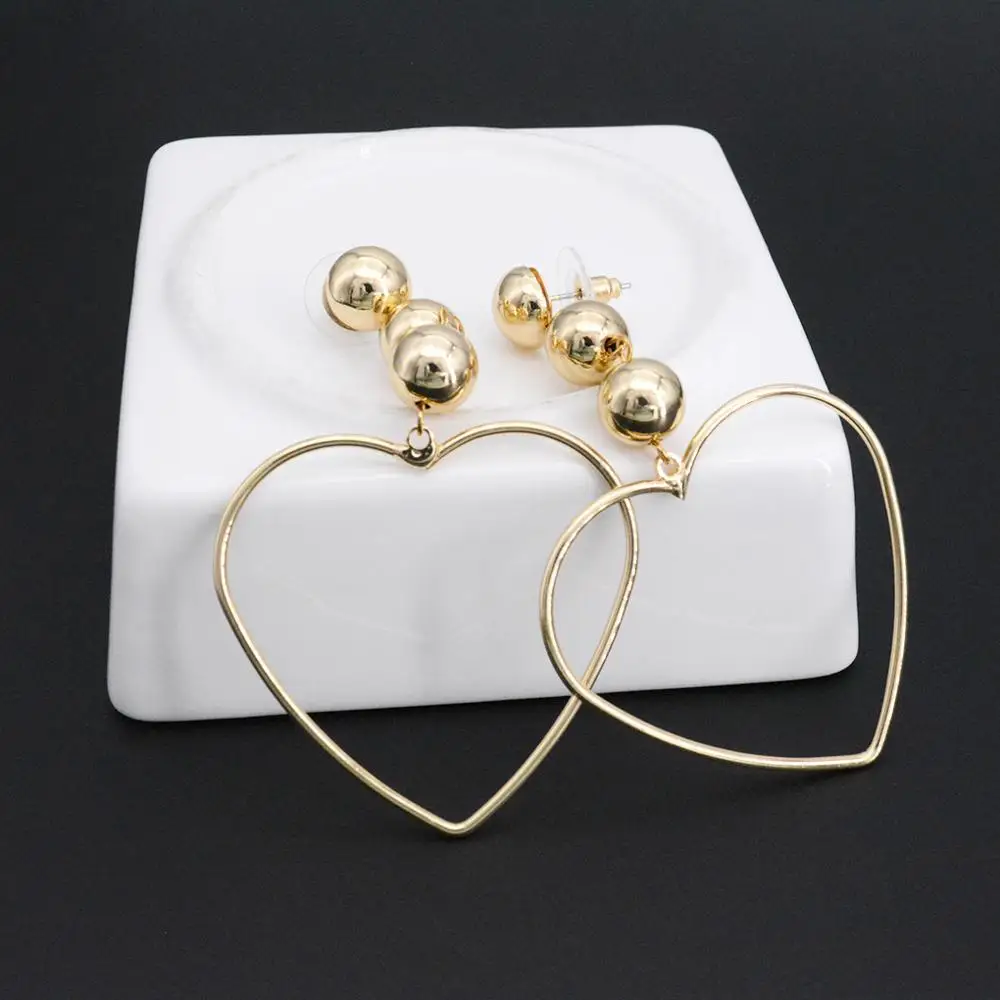 

1 Pair Large Heart Beads Cute Earrings Women Piercing Fashion Jewelry