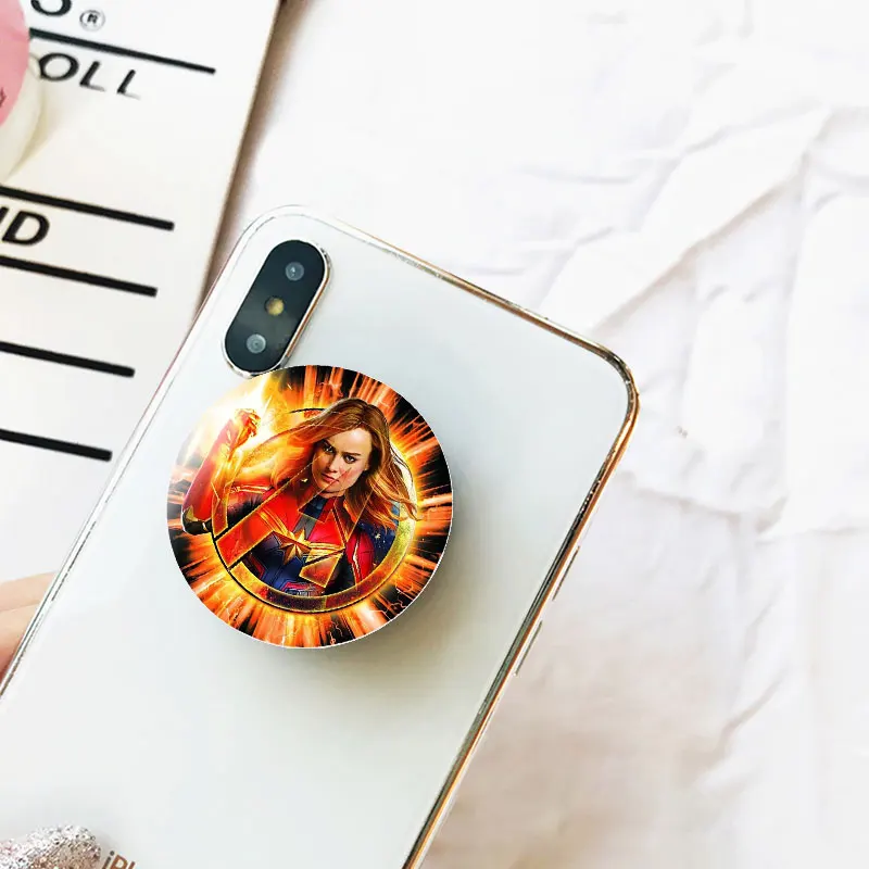 

SingFly Marvel Superhero Captain Marvel Mobile Phone Stretch Bracket Figure Anti-Drop Airbag Phone Stand Finger Car Holder