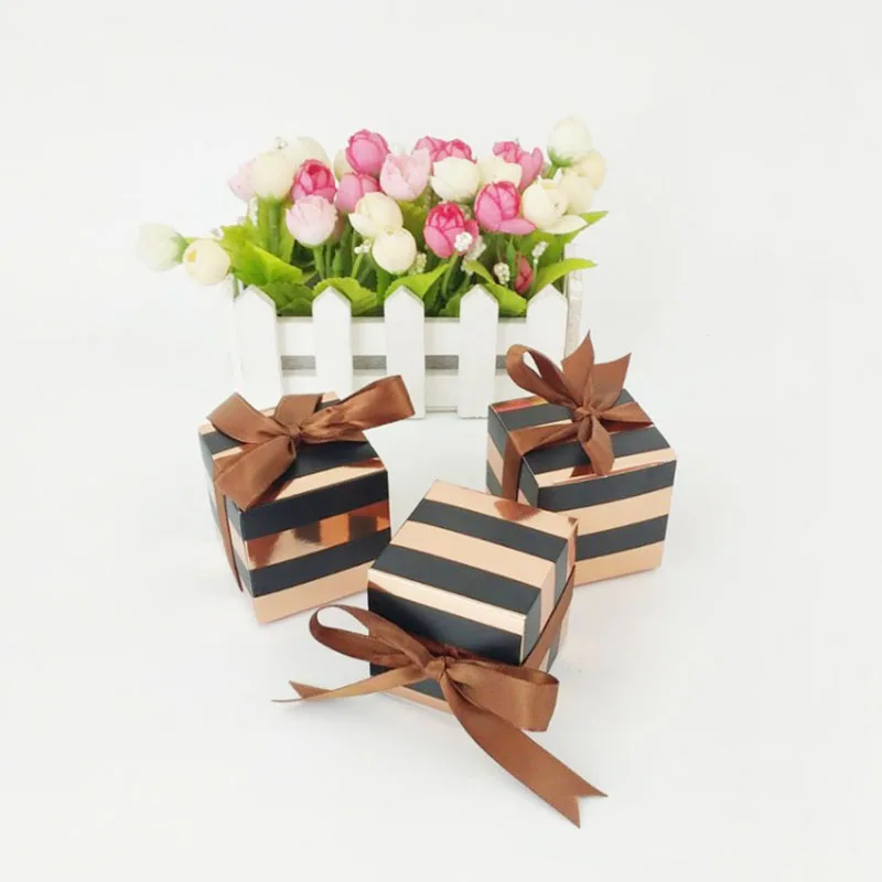 

10pcs New arrival Luxury Wedding Paper Box Gold & Black Striped Cookie Box Candy Gift Packaging Box for Guests Event Party Decor