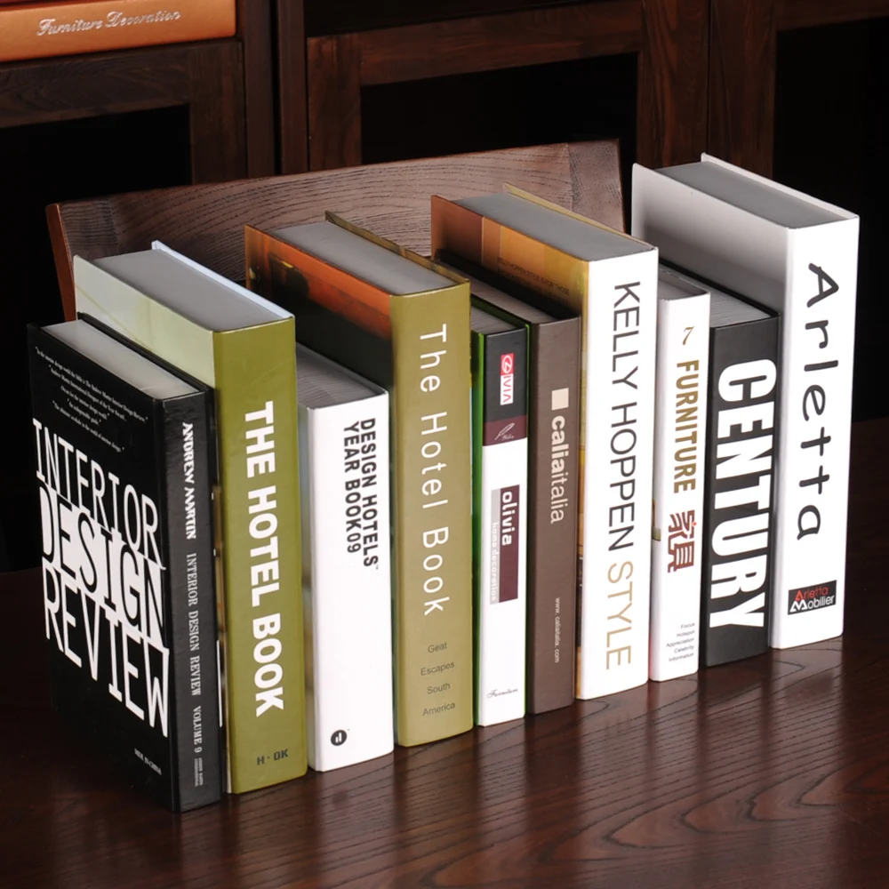 زينة الشمال نمط الحديثة خزائن الكتب الإبداعية غرفة المعيشة لينة الملابس محاكاة الكتب الكتب الزخرفية تأثيث الحرف