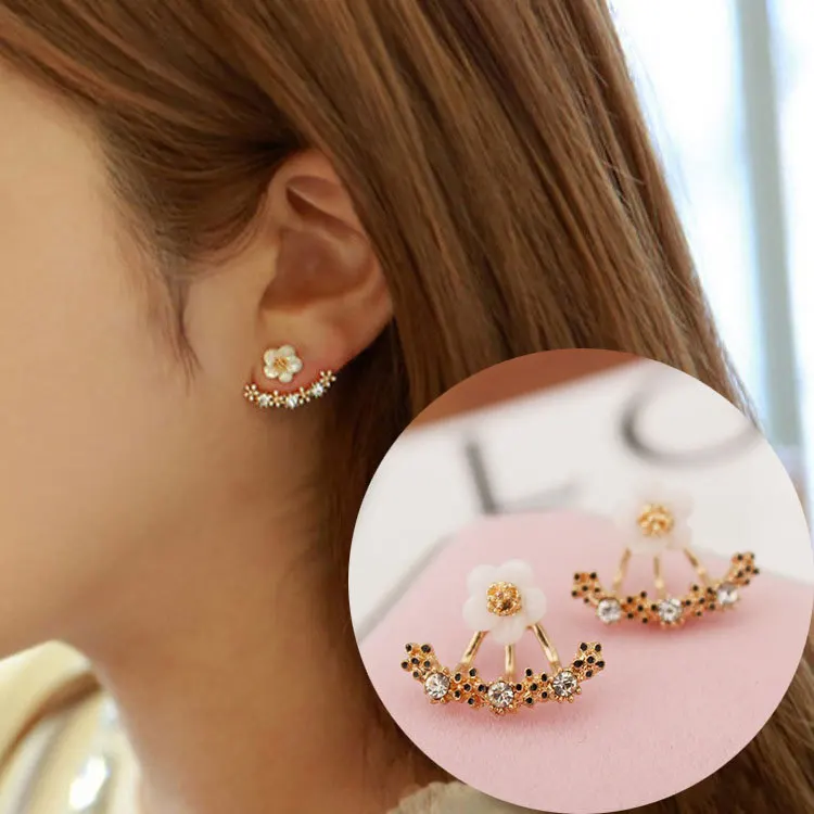 Korean Small Daisy Flower Ear Ornament Pearl Horse Eye Leaf Snowflake Earring |
