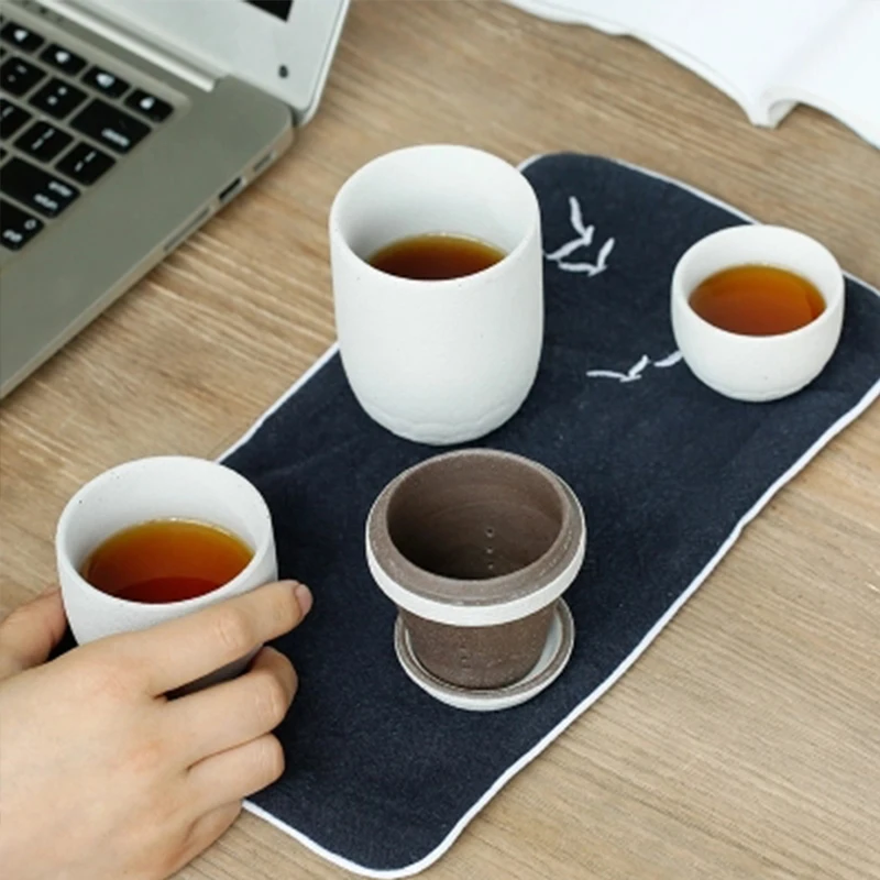  China Portable Travel Kung Fu Tea Set Japanese Ceramic Quick Cup Cup Filter Cup Office Teapot Set
