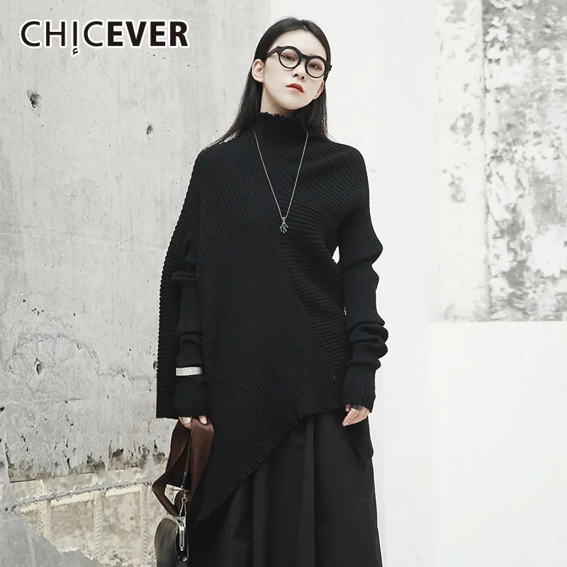 Женский свитер CHICEVER черный с высоким воротом длинным рукавом и неровным краем |