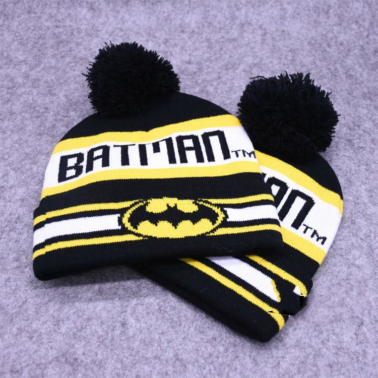 

2019 New Embroidery Batmen Bonnet Knitting Hat Men Women Cap Ski Beanies Hat Hip Hop Caps Winter Hat Wool Pompom Hats Gorros