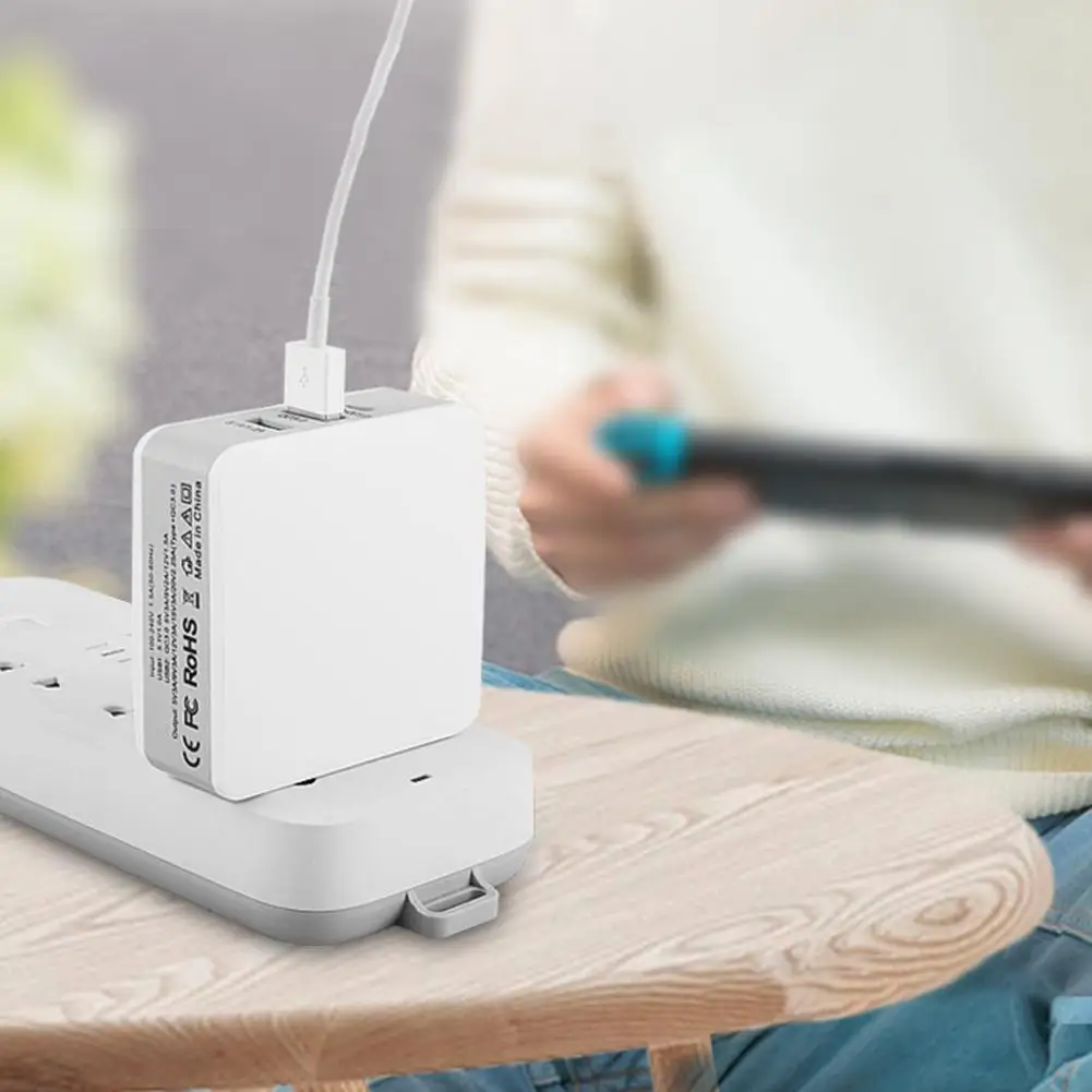 

Universal Adapter 65W Phone Laptop Fast Charging QC 3.0 USB Type-C PD Charger