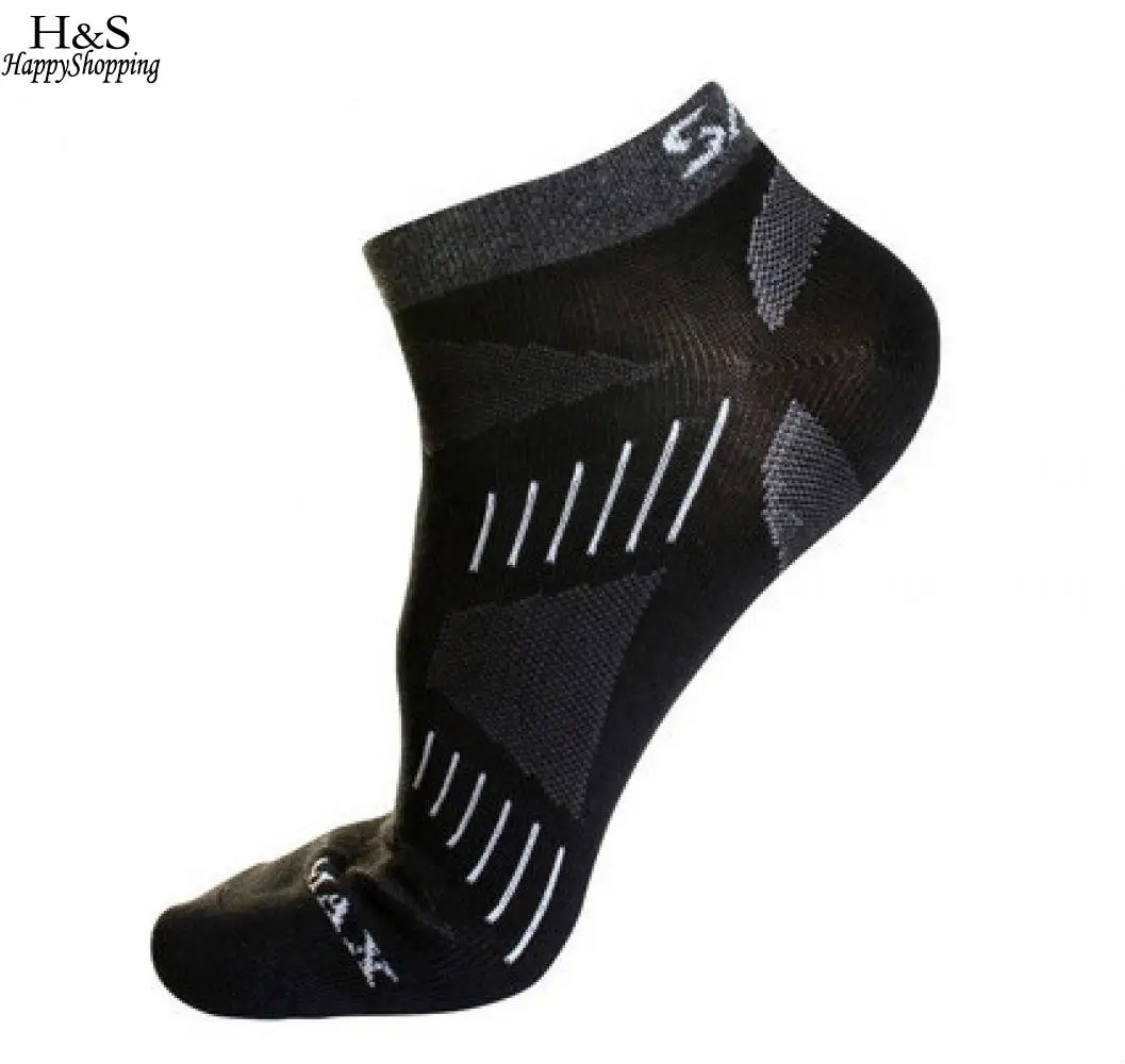 thin sports socks