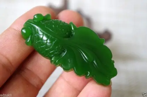 

Asian Natural Green Jade Gold Pendant Fish Shape Pendant Male And Female Models Pendant