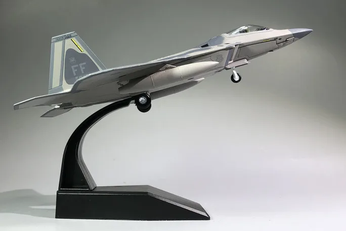 Лидер продаж 1/100 литой металлический корпус F22 1 го крыла Raptor Stealth Fighter настольный