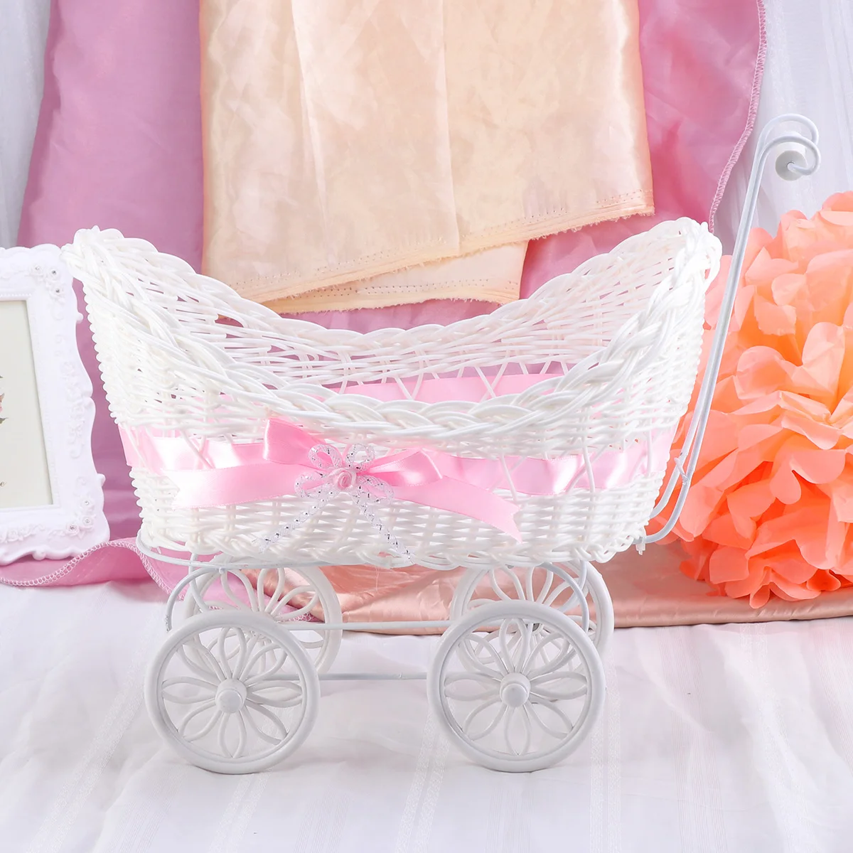 Корзина трость трициклы Цветочная корзина вязаный цветок мини автомобиль предметы мебели для свадьбы детский душ украшения для вечеринки, дня рождения