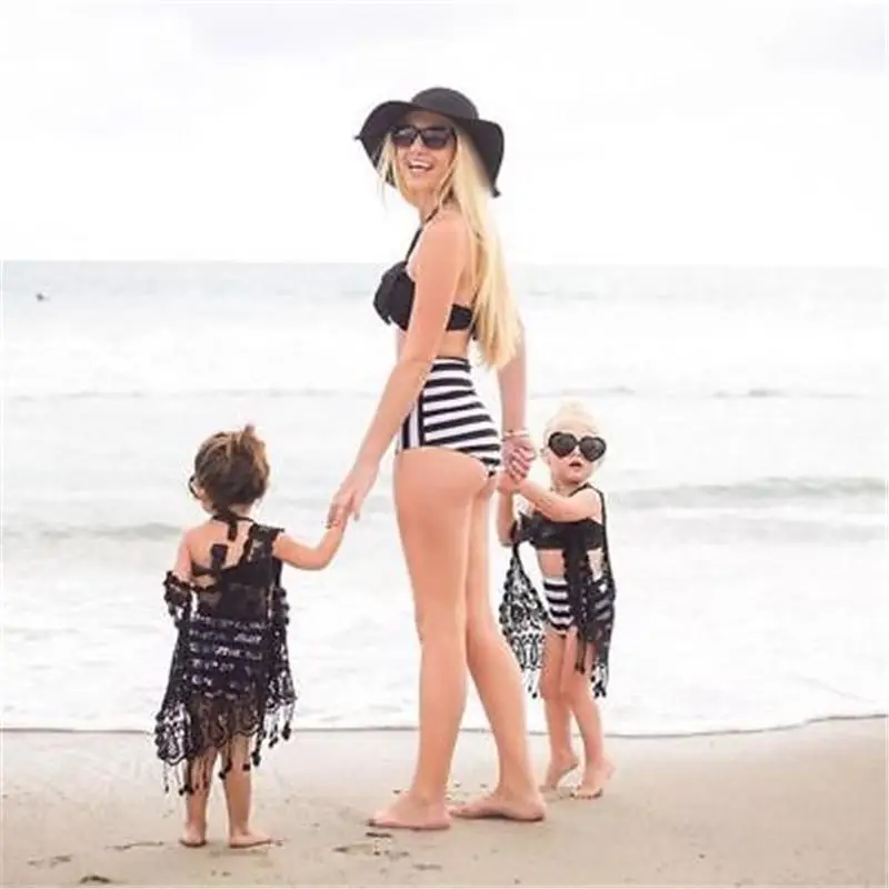 

Mother Girls Matching Two-piece Halter Swimsuit Little Girl Women Palm Leaves Stripes Swimwear Bandeaukini Swimsuit Bikini Set