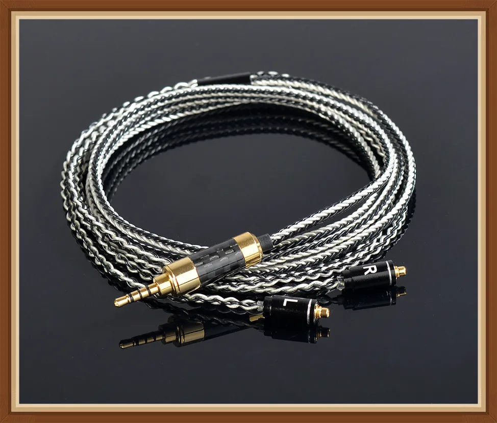 

Hand Made DIY Updated 8 Cores 6N 2.5mm Balanced Copper Plated Silver MMCX Headset Line Cable For SE525 SE535 SE846 UE900 LA DT2