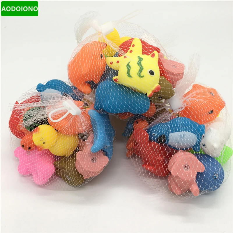 13 шт. милые смешанные животные плавающие водные игрушки красочные мягкие резиновые поплавок сжимающий звук скрипучий игрушки для купания для детей игрушки для купания