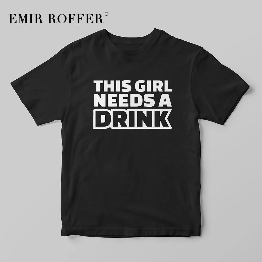 Эмир ROFFER эта девушка нуждается в напитке Мода Harajuku рубашка Женский, черный Панк хипстер уличная футболка 90 s футболка Femme