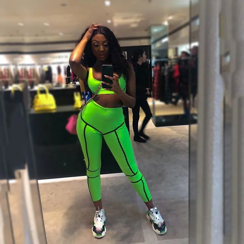 

Summer Green 2 Piece Set Short Women Sexy Strapless Tight Crop Top And Pencil Pants Outfit Tracksuits Matching Sets