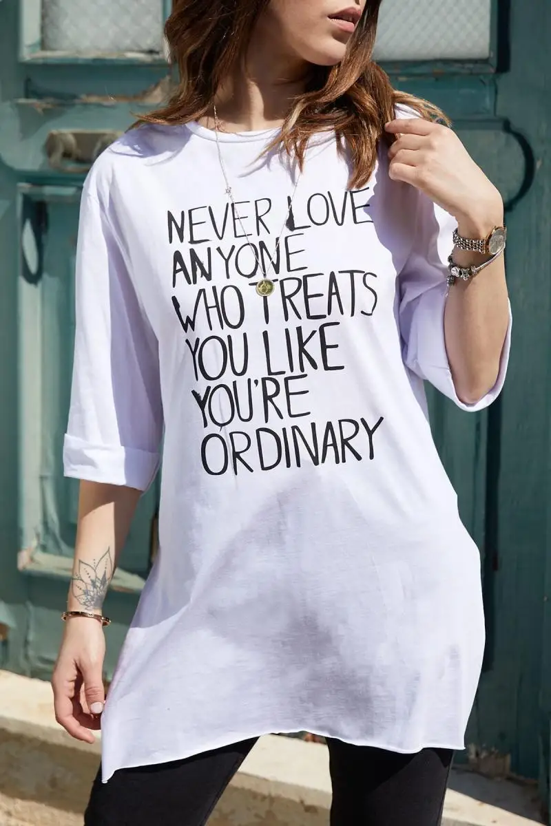 

Xhan Women White Never Love Printed Boyfriend T-Shirt 9KXK2-40628-01