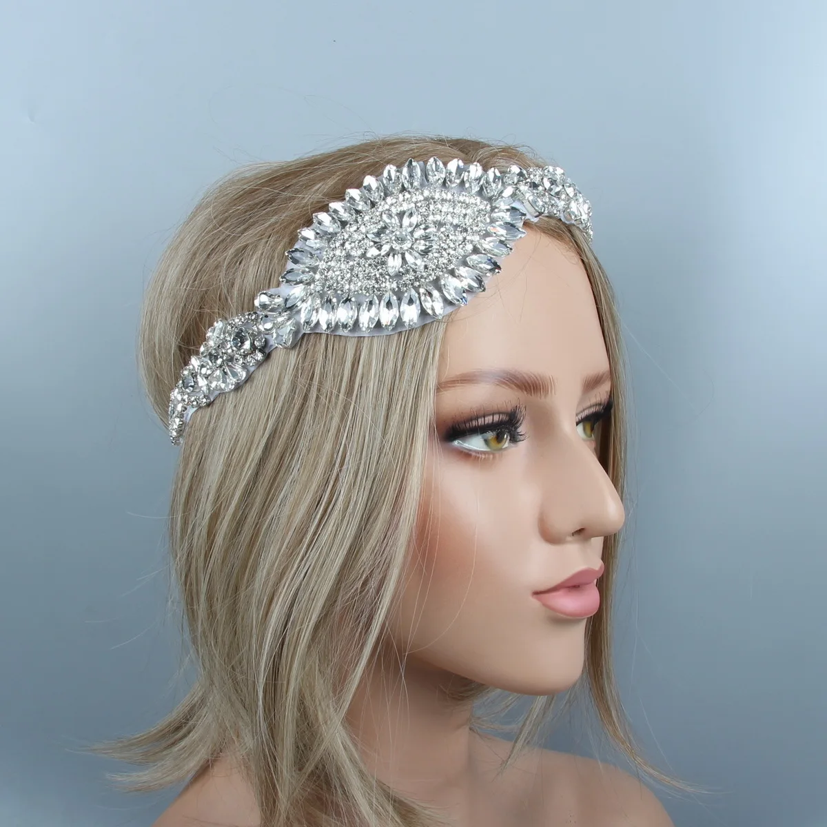 Le Liin Silver Crystal Rhinestone Diamante White Bridal Bling Headpiece