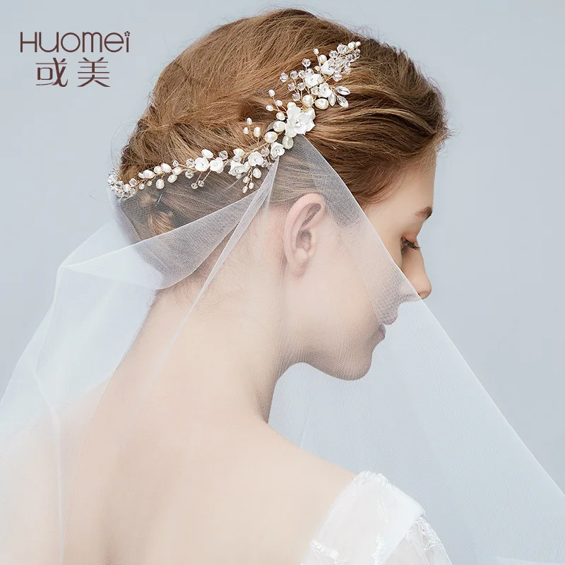 

Bride Headwear Pearl Comb Flower Wedding Dress Accessories bridal golden headband girls jewelry fleur de lis bride tiaras S893