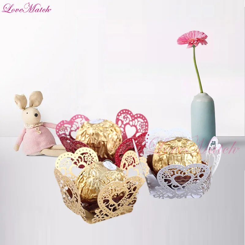 

50pcs/lot Laser Cut Heart Flower Vine Candy Bar Wedding Favor Chocolate Candy Bar Baby Shower Party Candy Box Wedding Favor Gift