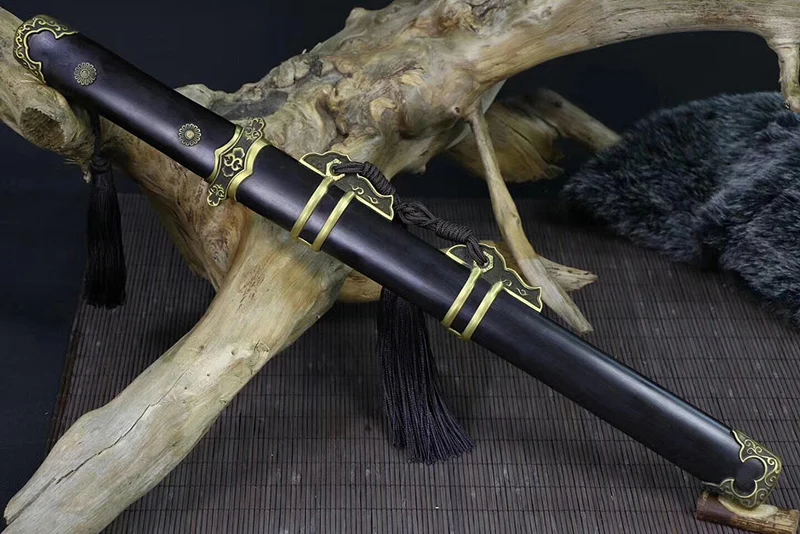 

Tang Dynasty Short Blade Chinese Sword Hand-made Damascus Folded Steel+clay tempered Ebony Hard wood Japanese Samurai Sword