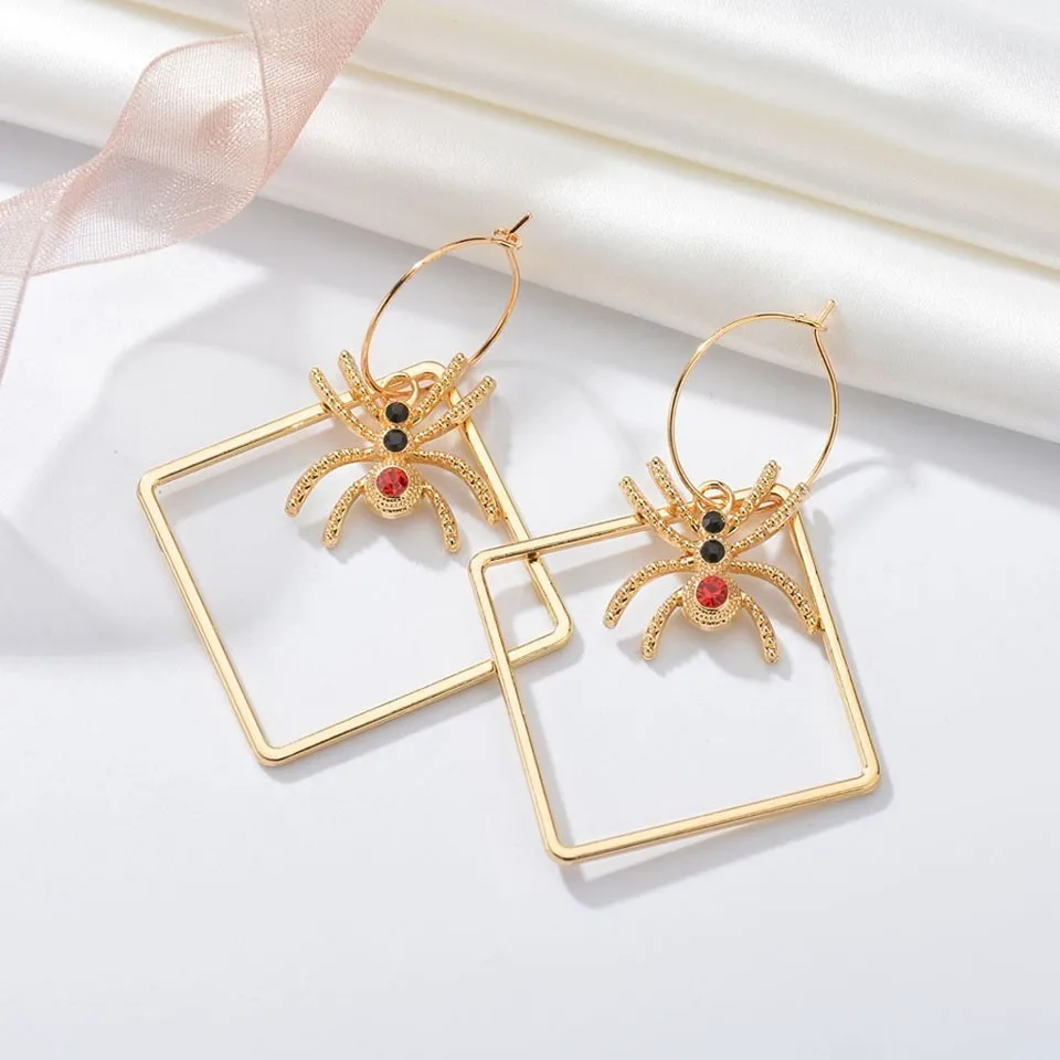

Women Trendy Square Drop Earrings With Spider Insect Cute Girl's Earring Female Trendy Handmade Drop Earrings Jewelry Earrings