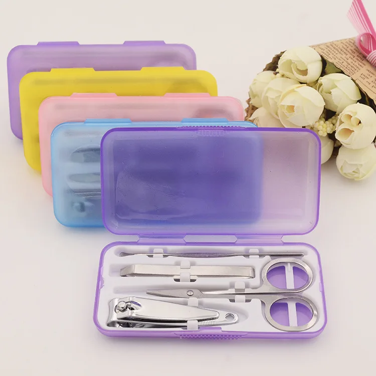 

New 4 Pcs Nail Clippers Scissors File Tweezers PVC Bag Case Mini Nail Manicure Tool Set High Quality Nail Care Kits