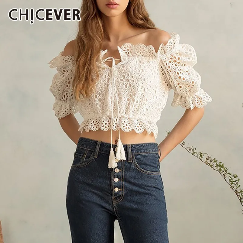 

CHICEVER Summer Sweet White Off Shoulder Hollow Out Embroidery Women Shirt Slash Neck Lantern Sleeve Bow Short Tops Blouse 2019