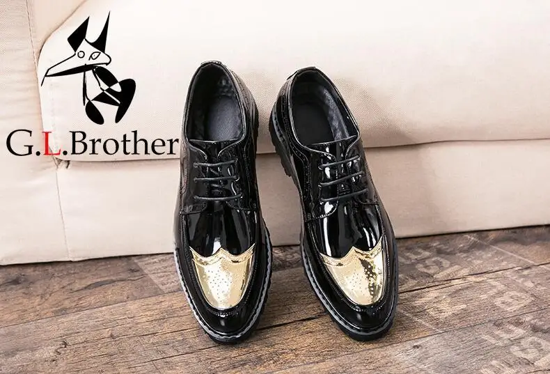 

Shoes Men Pointed Toes Smart Casual Platform Height Increasing Shoes Carved Brogue Genuine Patent Leather Slip-on Dress Shoes