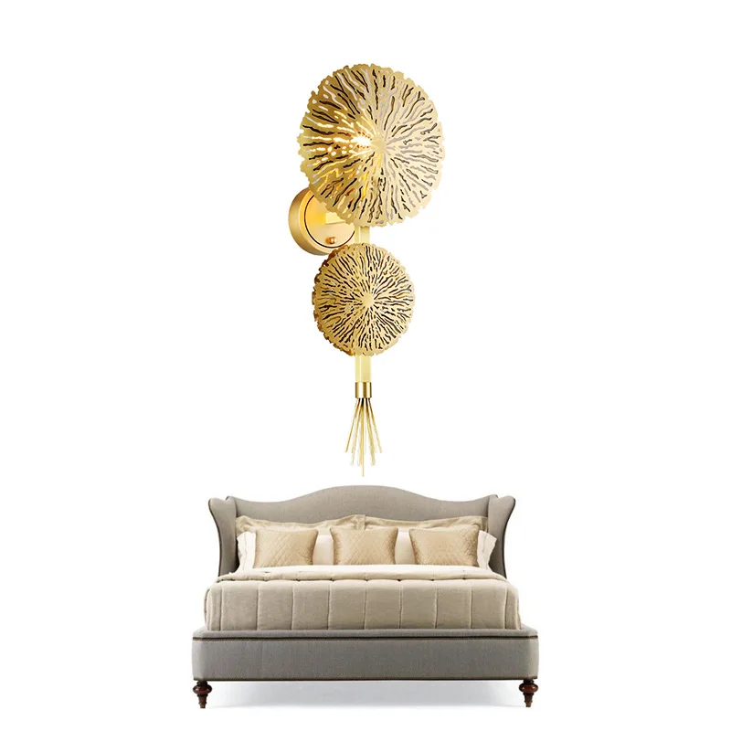 

Modern 2019 creative lotus leaf Wall lamp For bedroom Luxury lustre copper LED Wall sconce living room Indoor Light Fixtures