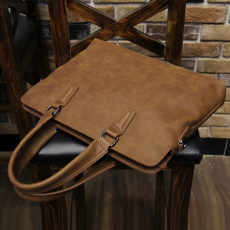 

New Fashion Crazy Horse Leather Men Bags Vintage Business Leather Briefcase Briefcase Travel Bags Tote Laptop Bag File Daypack