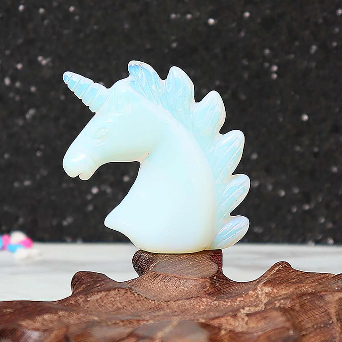 

1Pc Natural Gem Crystal Quartz Carved Animal Fluorite Crystal Carving Unicorns Statue Home Decor Natural Rainbow Fluorite New