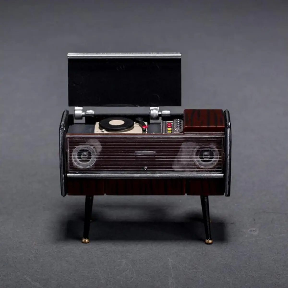 مصغرة 1:24 دمية 6 PCS دمية منزل البلاستيك البسيطة خمر الأثاث DIY المنمنمات مجموعات أثاث لعب الهدايا للأطفال مصغرة 1:24 دمية 6 PCS دمية منزل البلاستيك البسيطة خمر الأثاث DIY المنمنمات مجموعات أثاث لعب الهدايا للأطفال