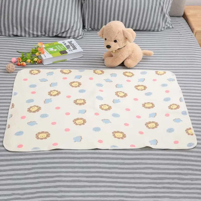 70 * 95cm Baby Waterproof Urine Pad Cartoon Cotton Baby Urine Mat