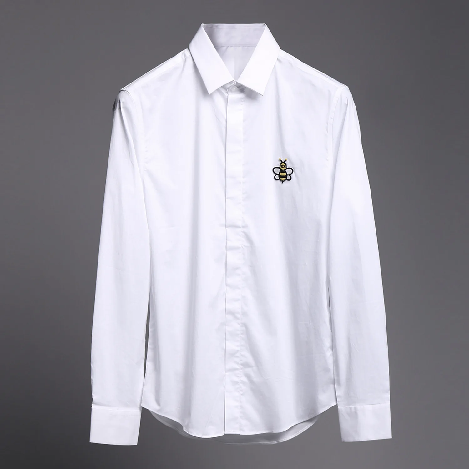 

2019 Bee Embroidery Long Sleeve Shirt Men Casual Street Wear Slim Fit Mens Dress Shirts High Quality Chemise Homme Manche Longue