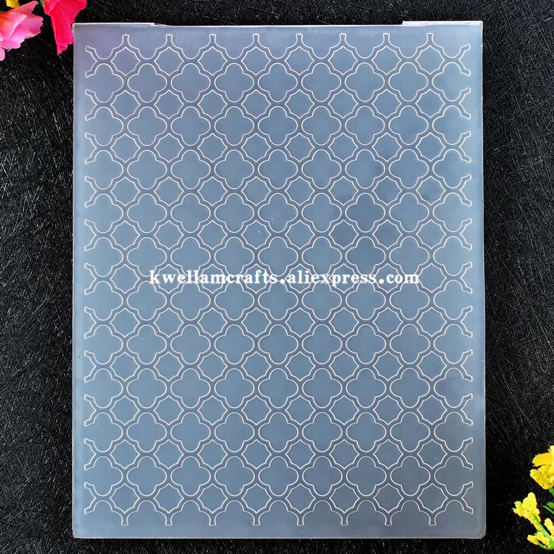 

Honeycomb Plastic Embossing Folder For Scrapbook DIY Album Card Tool Plastic Template 12.1x15.3cm KW8101233