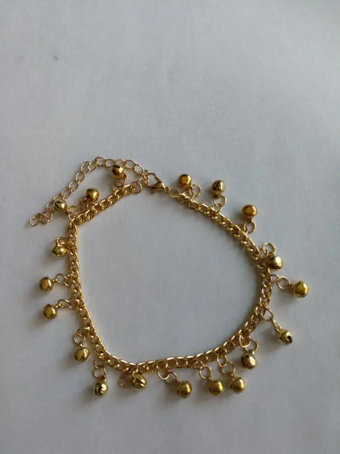 

XIUFEN Women Anklet Indian Traditional Belly Dance Ghungroo Brass Anklet with Jingling Bells Gold-Toned Female Jewelry