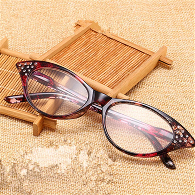 

XojoX Cat Eye Diamond Reading Glasses Men Women Hyperopia Optics Eyeglasses Presbyopic Glasses Diopter 1.0 1.5 2.0 2.5 3.0 3.5