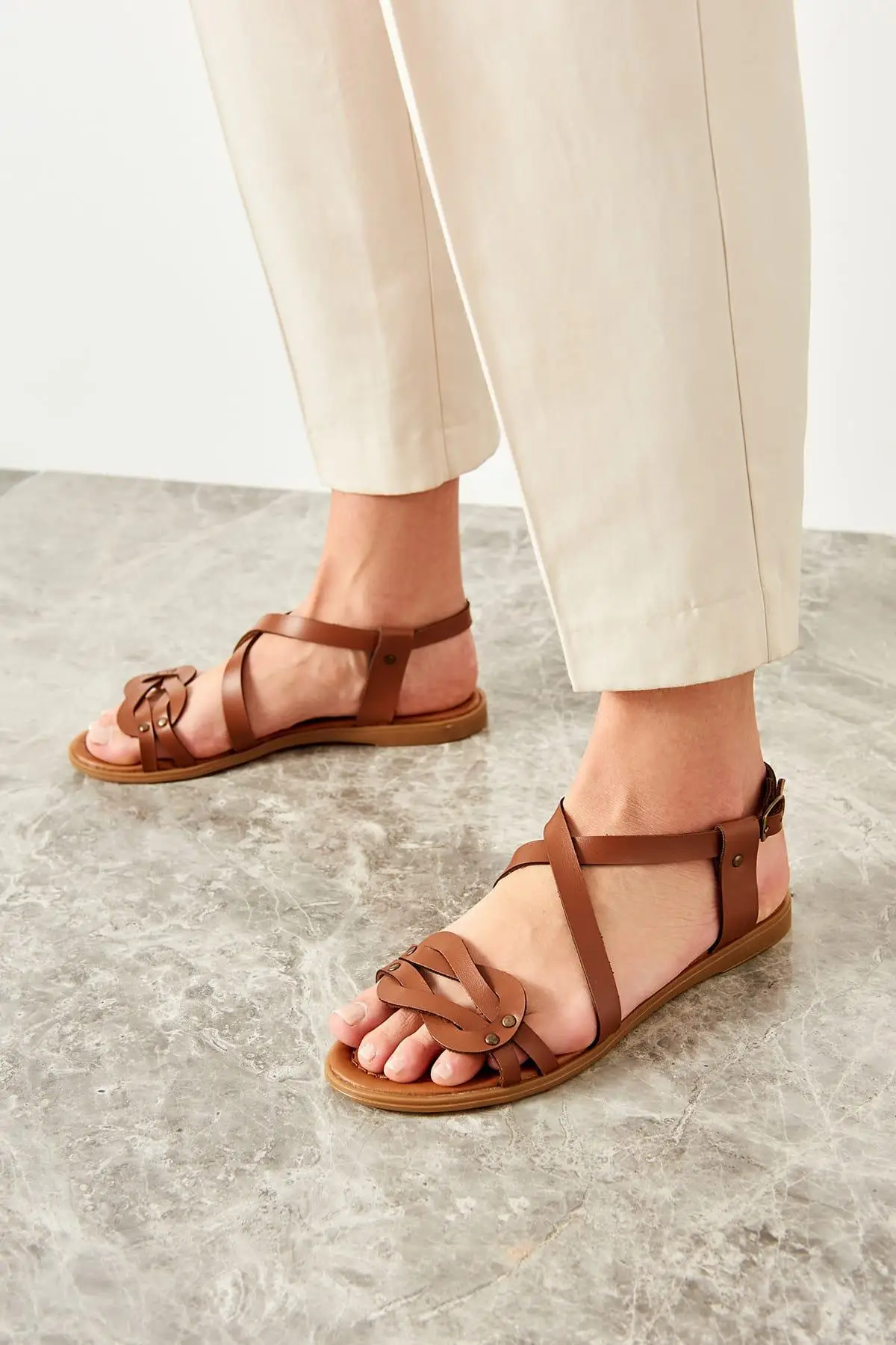 

Trendyol Tan Women 'S Sandals TAKSS19AW0037