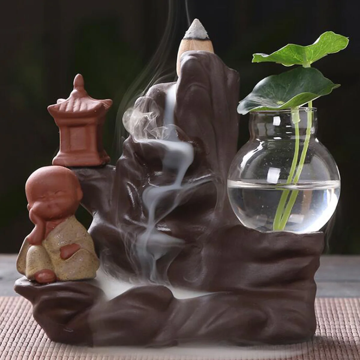 

Backflow Incense Burner Holder Ceramic Little Monk Small Buddha Waterfall Sandalwood Censer Creatives Home Decor with 10 Cones