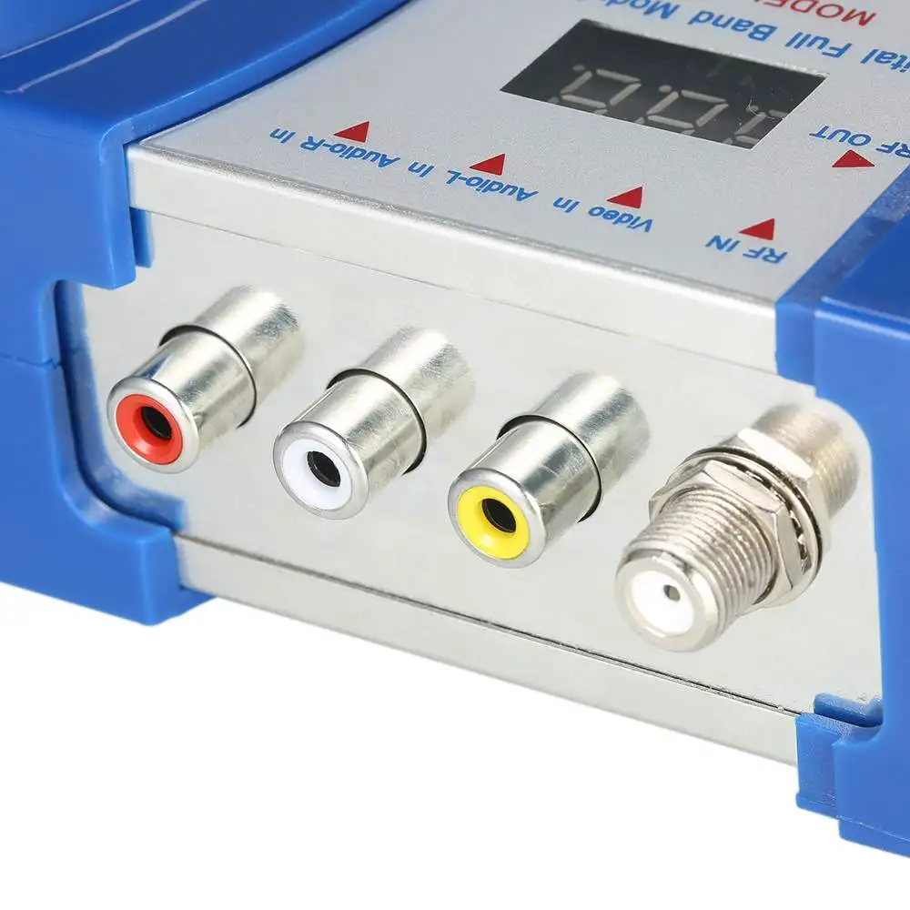 Koop Auto RF Modulator Compact RF Modulator Audio Video TV Converter RHF UHF Signaalversterker AC230V