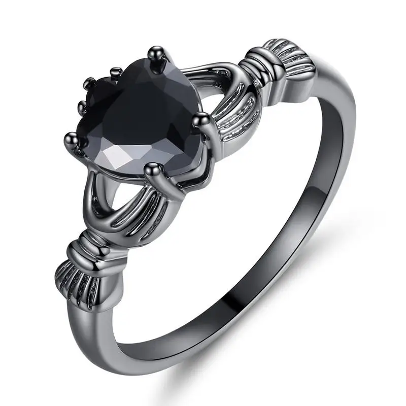 

Ring For Women New Love Heart Personality Black Gold Color Palm Ring For Women Lady Girl Students European American Style New